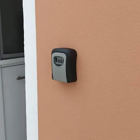 Mon Repo Tiny Anemomylos