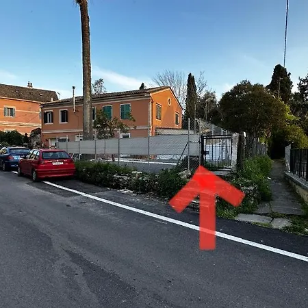 Mon Repo Tiny * Anemomylos